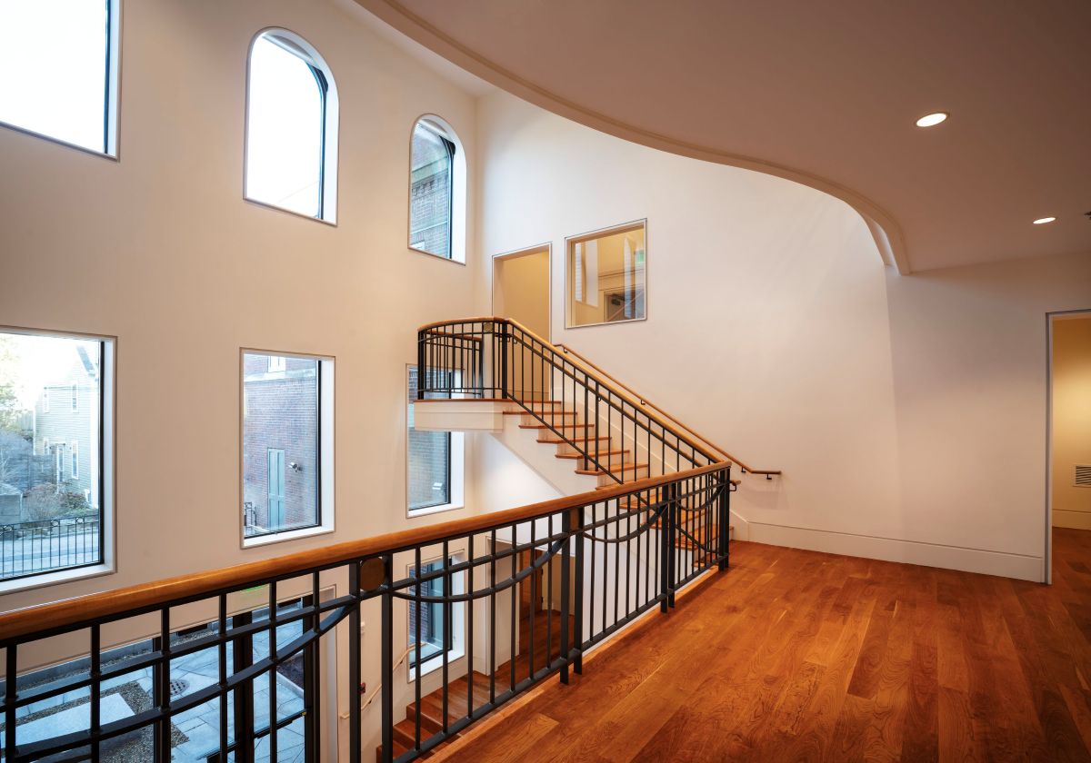 Level 2 Empty Renovation Landing 1200x840