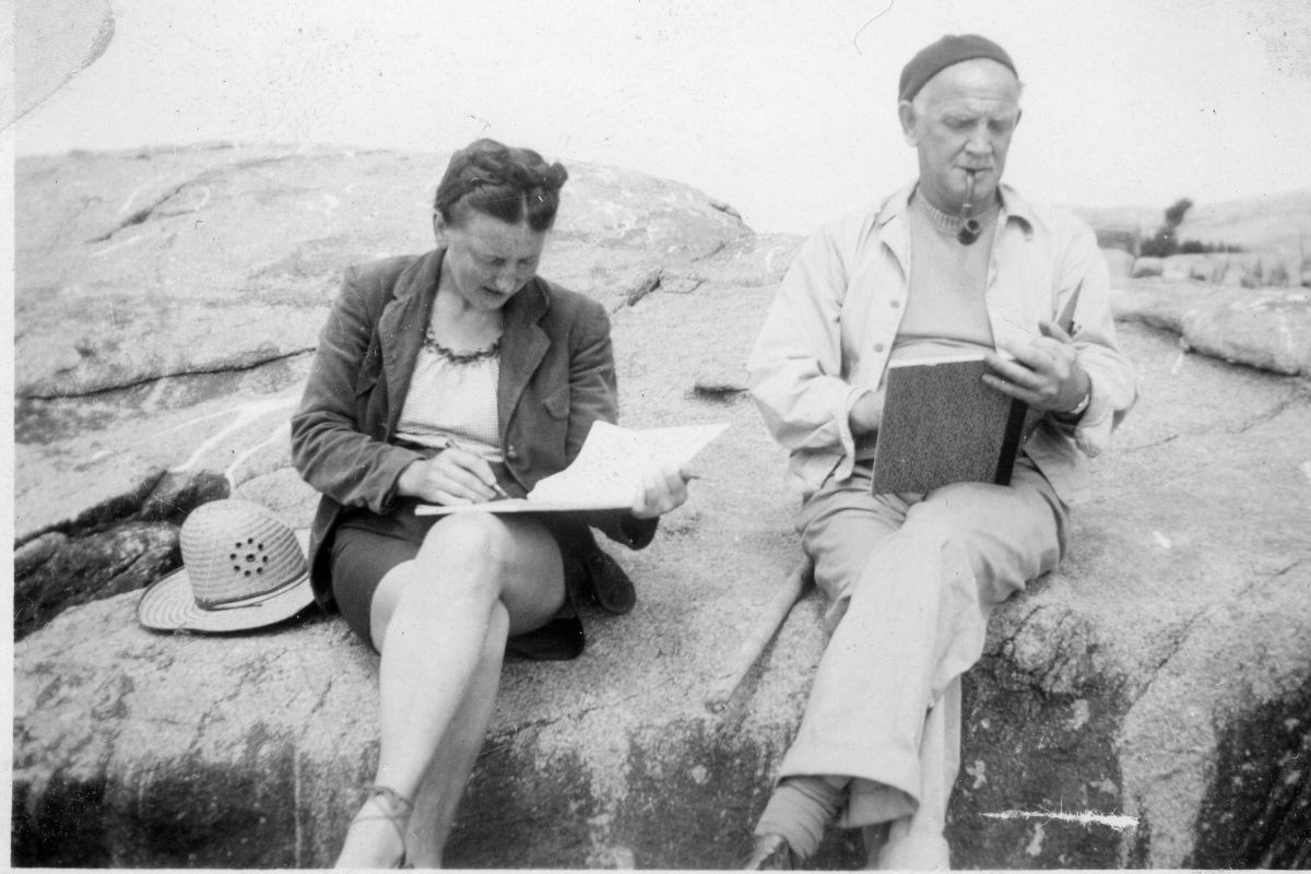 Sally and Milton Avery, Gloucester, Massachusetts, 1945, photograph. Private collection. © 2026 The Milton Avery Trust/Artists Rights Society (ARS), New York.